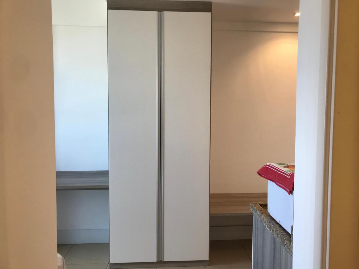 Flat Mobiliado- Hotel Ramada - Macae-Rj Eksteriør bilde
